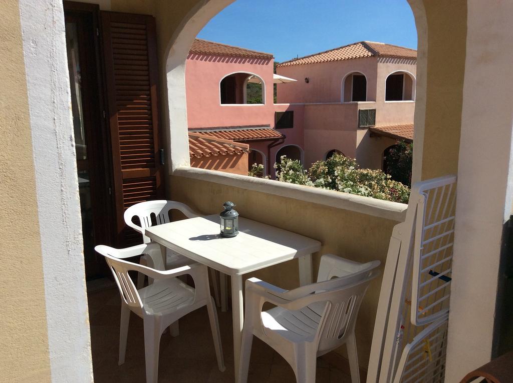 Sardinia Beach Apartments Aglientu Exterior foto