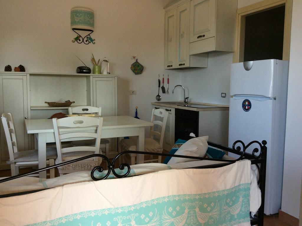 Sardinia Beach Apartments Aglientu Exterior foto