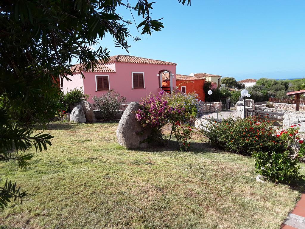 Sardinia Beach Apartments Aglientu Exterior foto
